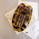 Barrette pince en acrylique écaille de tortue
