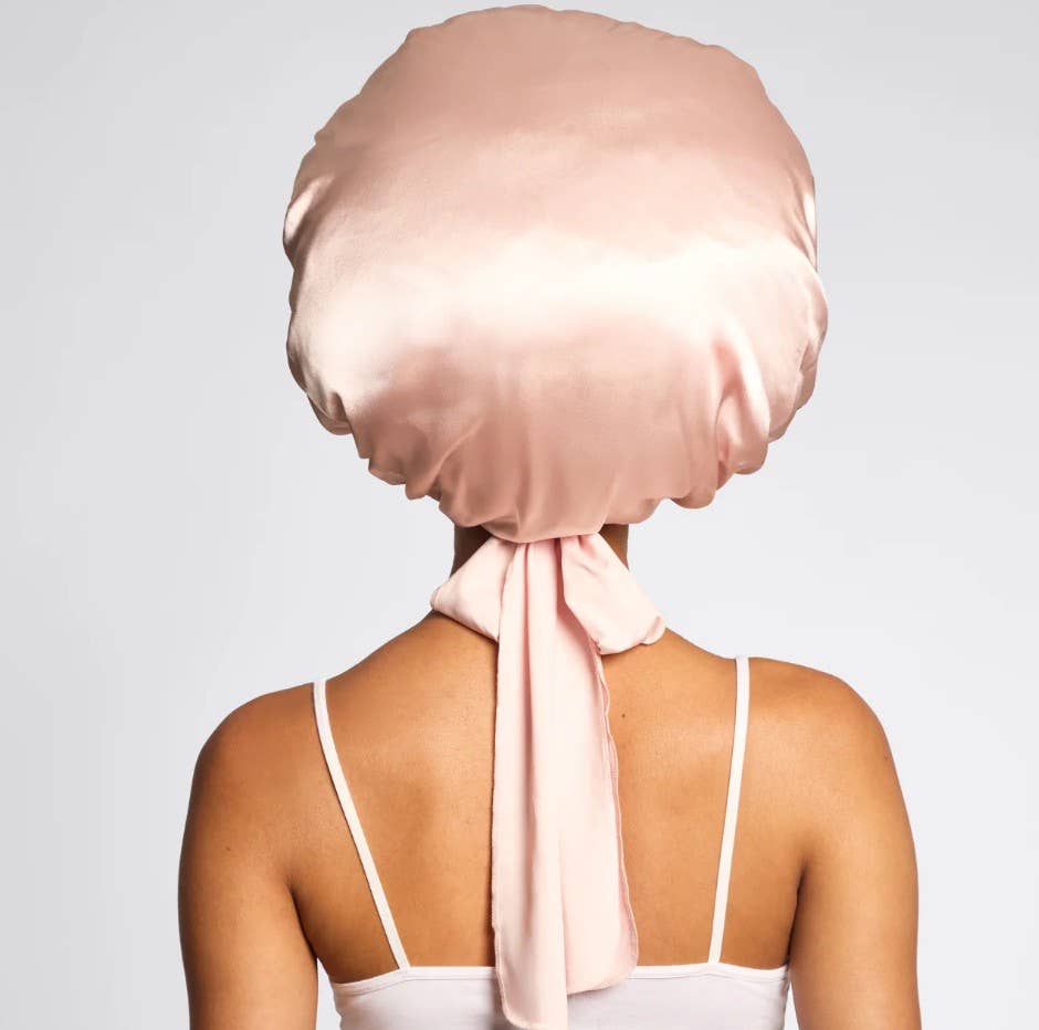 Bonnet oversize en satin réglable - Rose poudré - Boutique du Cheveu