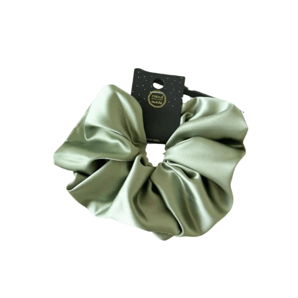 Chouchou en satin 18 cm
