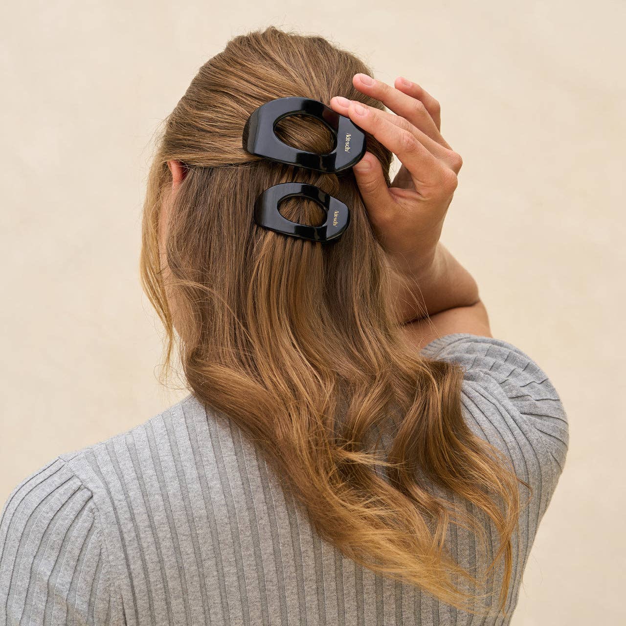 Clip Nuage Plat Noir - Moyen