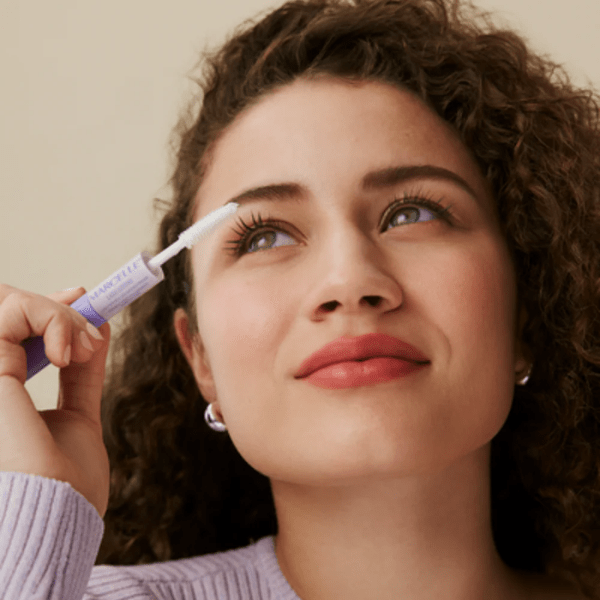 Sérum et base volumisante pour cils Lash Loving