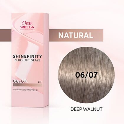 Coloration demi-permanente Shinefinity - Wella 06/07
